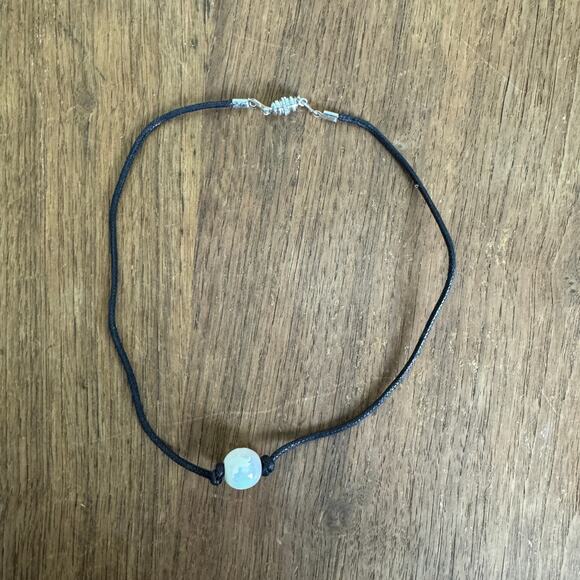 Handmade Jewelry - Artisan Handmade Faux Leather Cord Pearlescent Bead 16 inch‎ Necklace Choker